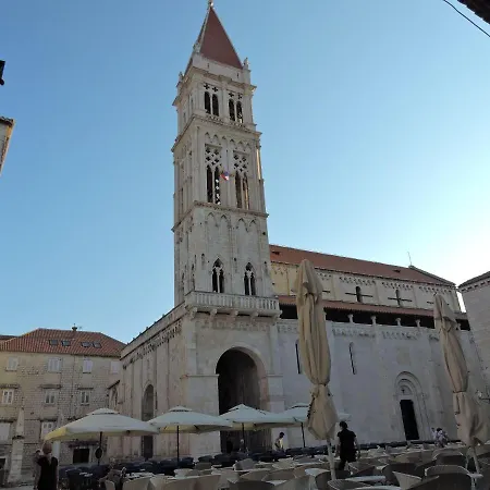 Villa-meli Trogir