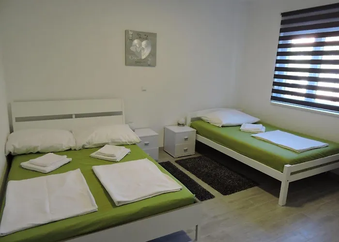 Hotel Villa-meli *